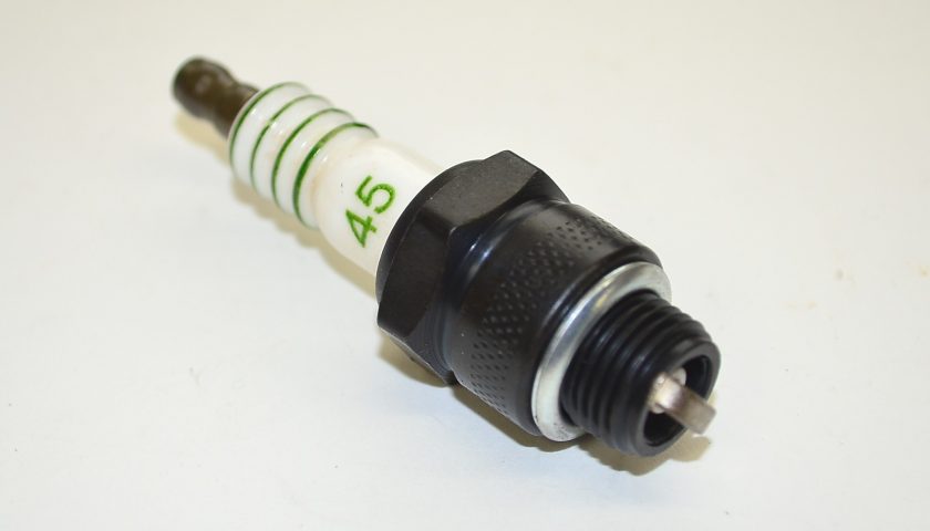 AC DELCO Spark Plugs Green Spripe #45