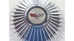 1982-1982 Corvette Center Cap Collector Edition with Insert