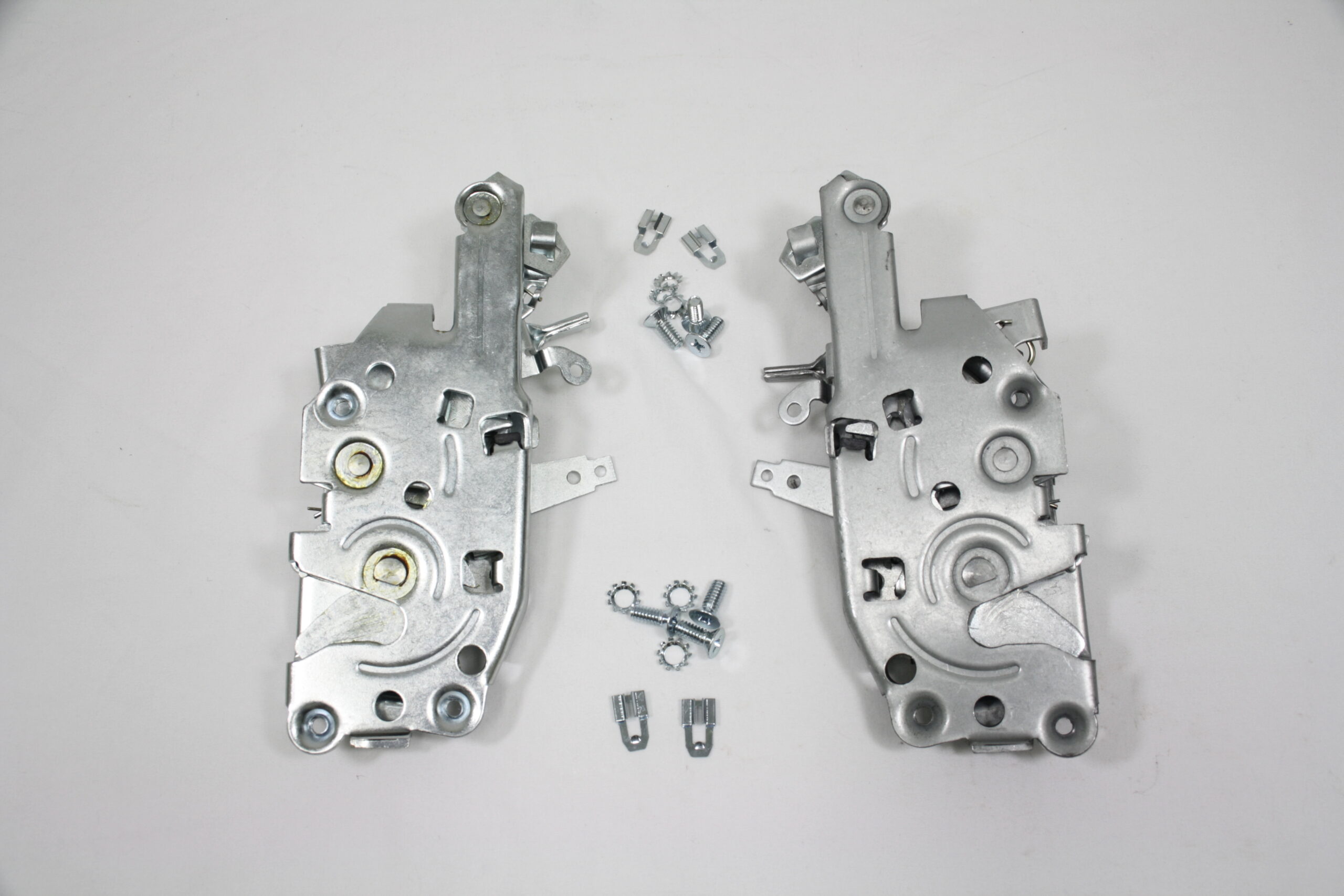 LH Inside Door Latch Assembly (130264) – Keen Parts