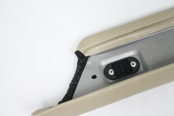 1970-1970 Corvette RH Pillar Post (Light Saddle)