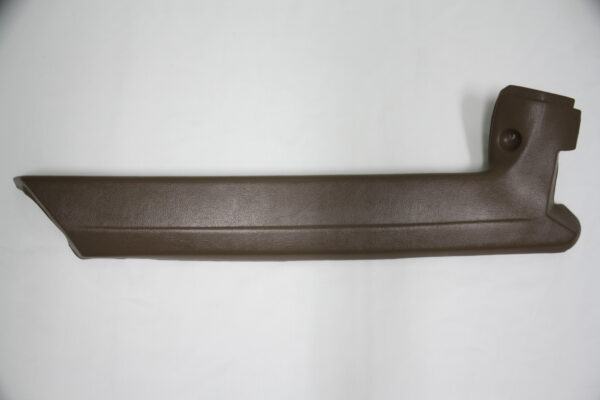 1968-1969 Corvette RH Pillar Post (Saddle)