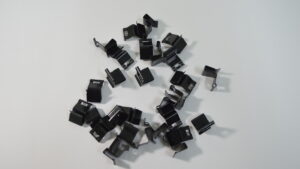 1963-1963 Corvette Coupe Rear Window Molding Clip (30 Pcs)