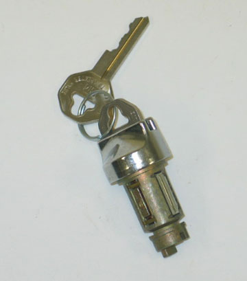 Ignition Cylinder with Keys (Correct) (375008) – Keen Parts