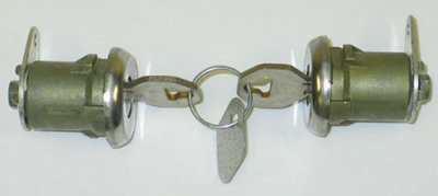 Door Lock - Pair with Keys (375133) – Keen Parts