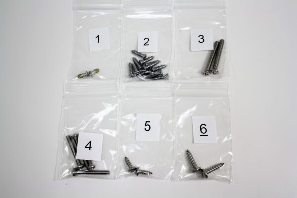 1968-1968 Corvette SCREW KIT- EXTERIOR TRIM CHEVELLE/MALIBU COUPE 1968 (24PCS)