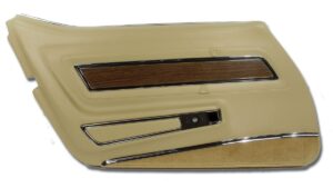 1970-1970 Corvette LH Deluxe Door Panel with Trim (Light Saddle)
